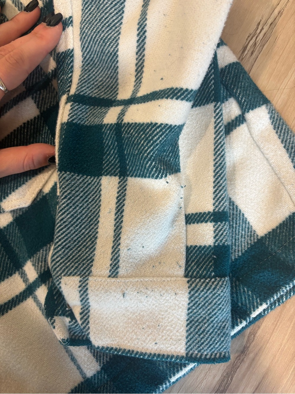 Love Tree Plaid Jacket - good condition - size S - Picture 4 of 4